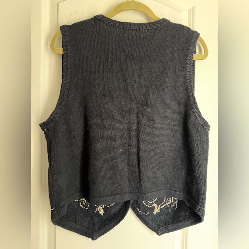 Yar works L Black Embroidered Vest with Leaf Design boho formal goth western - Picture 2 of 8